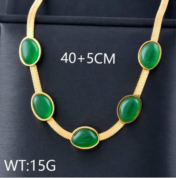 4 pcs Luxury Emerald Necklace Set - Image 4